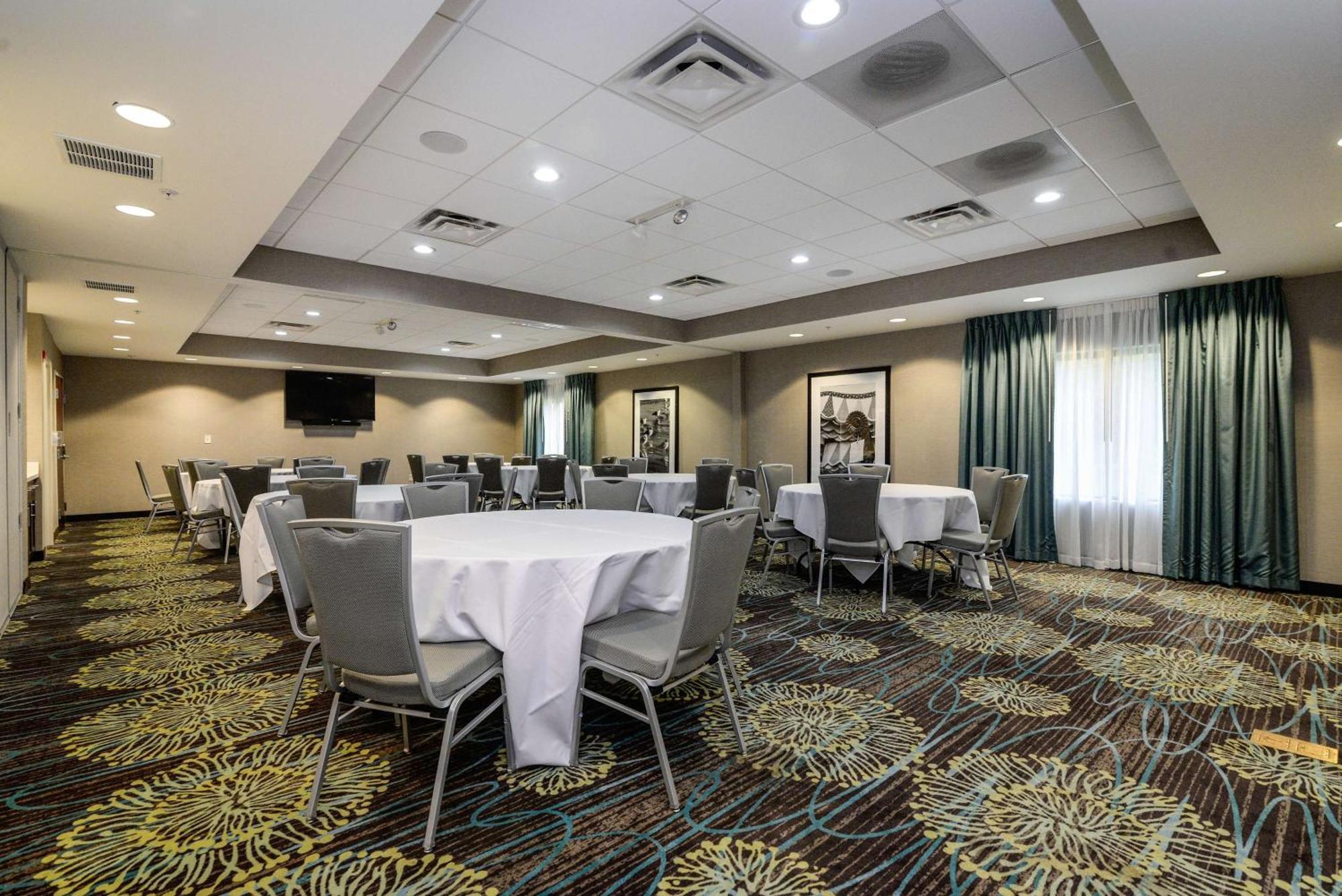 Hampton Inn Brighton Mi Exterior foto